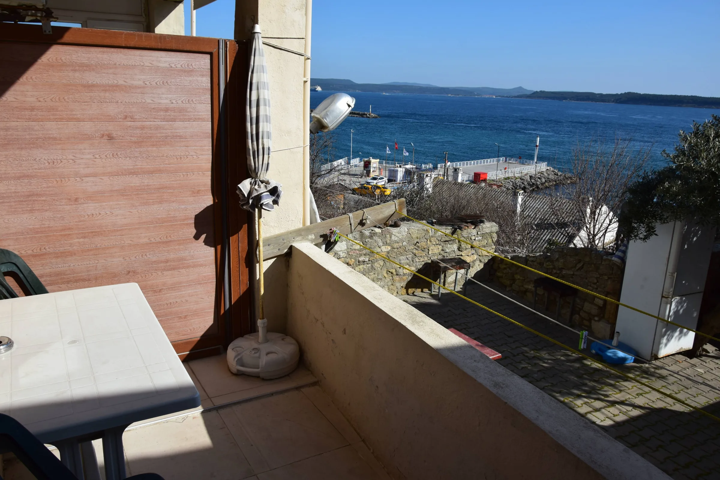 Apart 3 — Deniz Manzaralı